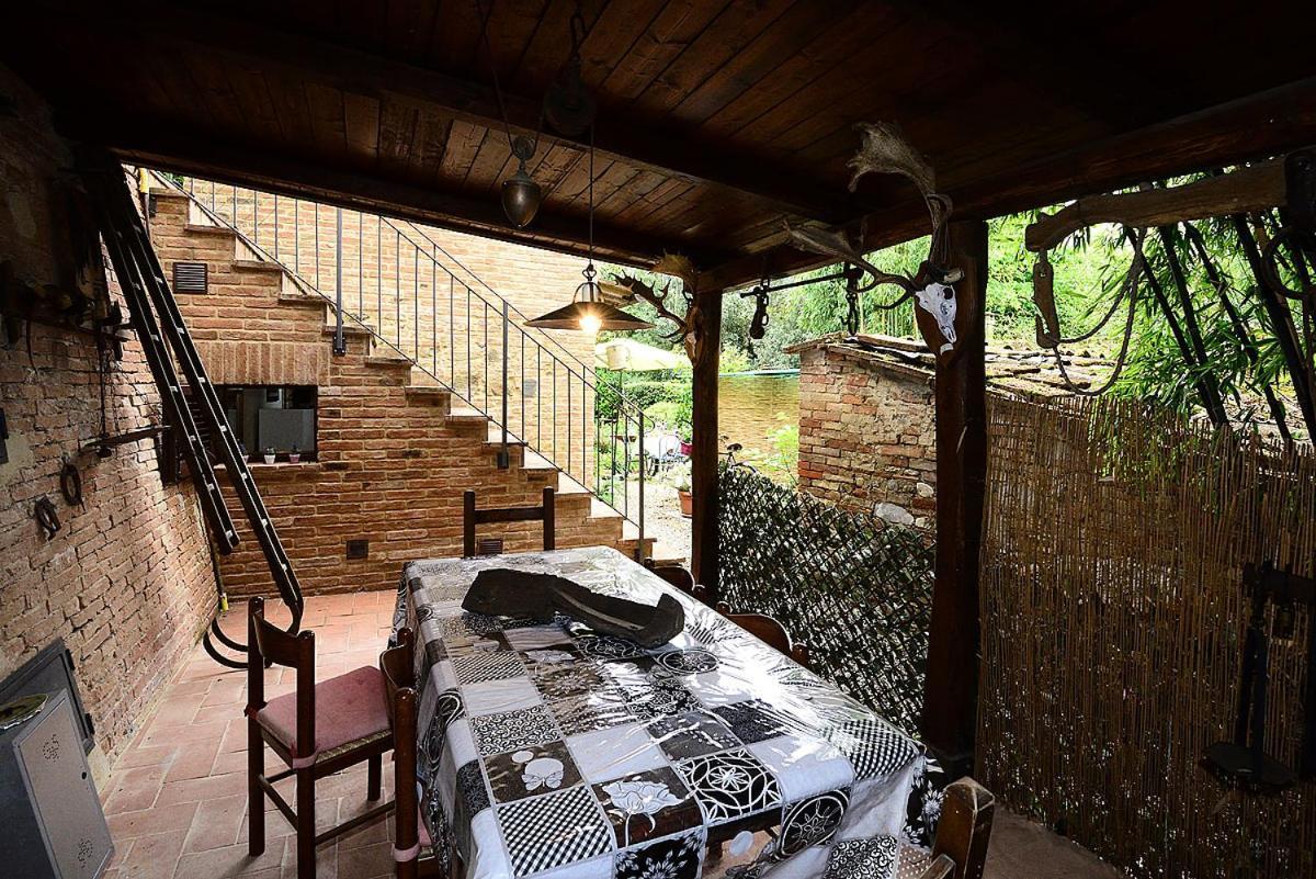 Appartement Loft In Antico Mulino à Isola d'Arbia Extérieur photo