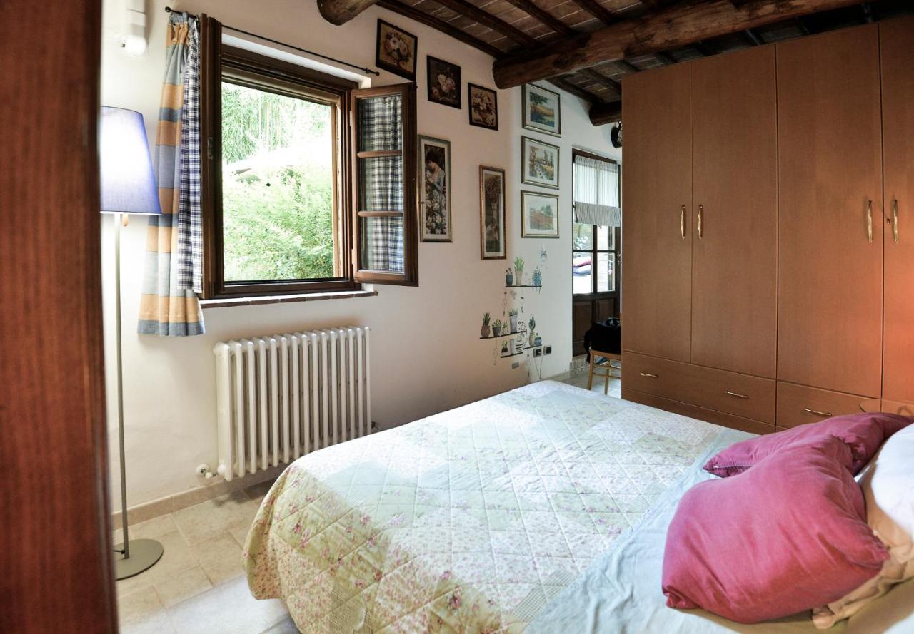 Appartement Loft In Antico Mulino à Isola d'Arbia Extérieur photo